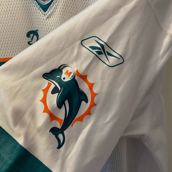 Dolphins Ronnie Brown Jersey - Picture 3 of 7